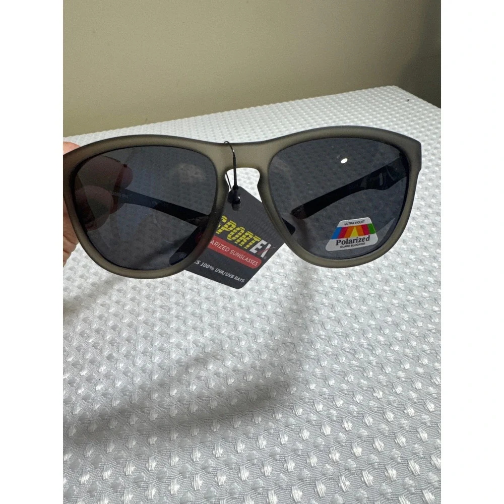 Sportex Sunglasses Unisex OS SP09 6716 Matte Grey Polarized‎ NEW